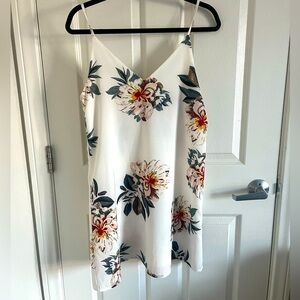 SHEIN white floral print dress size Small